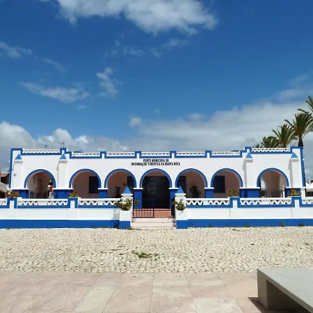 Charming House In Nova De Cacela With Garden Ferienhaus *