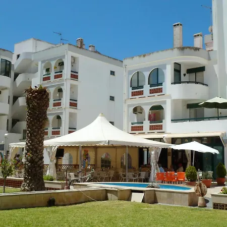 Vakantiehuis Charming House In Nova De Cacela With Garden *