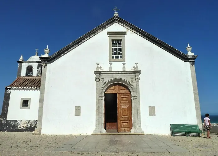 Charming House In Nova De Cacela With Garden