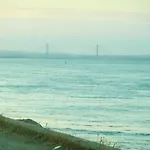 Charming House In Nova De Cacela With Garden Semesterbostad