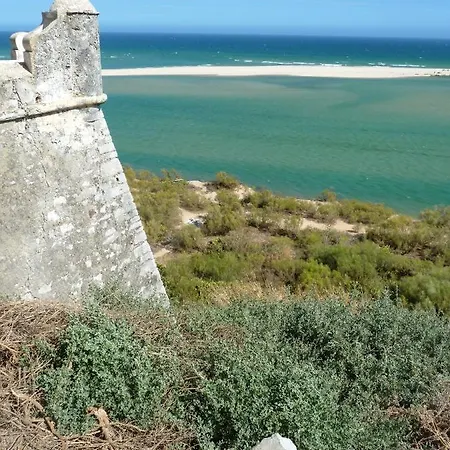 Charming House In Nova De Cacela With Garden *