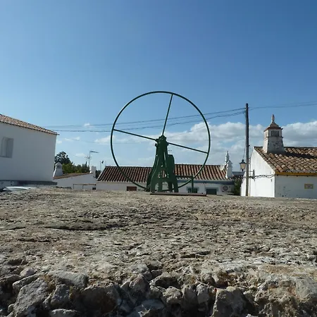 Charming House In Nova De Cacela With Garden Ferienhaus *