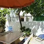 Charming House In Nova De Cacela With Garden